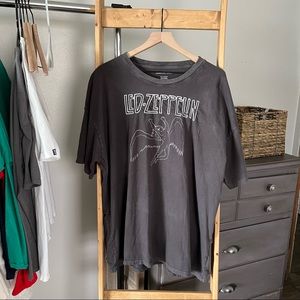 Oversized Led Zepplin Embroirdered Graphic Band Tee